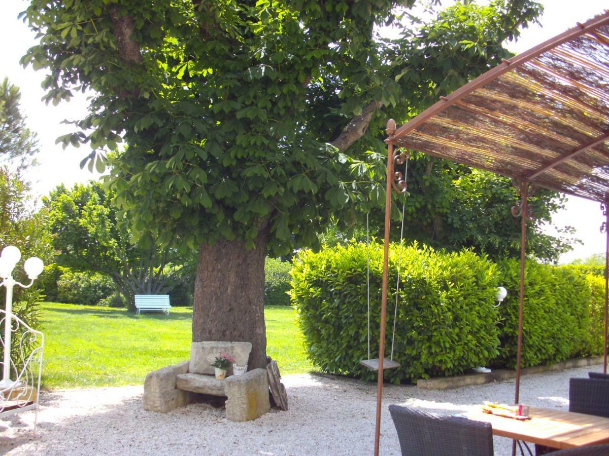 L'Ete Indien Monteux Bagian luar foto